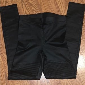 A. Peach high waist leatherette legging